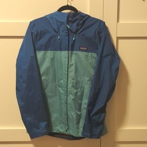 PATAGONIA Rain Jacket Shell w Hood - Size Medium